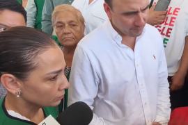 El gobernador Manolo Jiménez pidió a Sonia Villarreal, subsecretaria de Seguridad, citar al comisario municipal para conocer su versión sobre las acusaciones hechas por los regidores, en Piedras Negras.