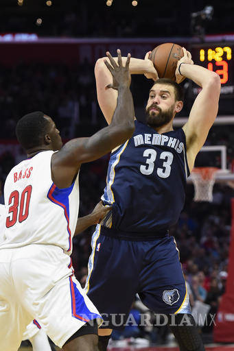 $!Grizzlies le ponen un alto a los Clippers