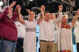 Así lo dio a conocer la propia Jasmín López Manrique, en el cierre de campaña del morenista en la capital yucateca, al que acudió la candidata presidencial Claudia Sheinbaum Pardo