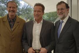 Se encuentran Vicente Fox y Arnold Schwarzenegger en foro empresarial