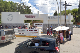 Erika ¨N¨ manifestó preocupación por la seguridad de su hijo y señaló que buscaría informar al plantel sobre lo ocurrido.