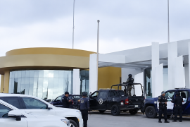 La riña ocurrió sobre la calle Ferrocarril, en la colonia Periodistas de Piedras Negras; uno de los involucrados sufrió la amputación de un dedo.