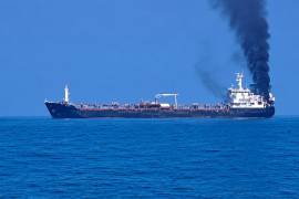 El incidente en el golfo de Omán causó la muerte de tres marineros indios, según funcionarios de India.