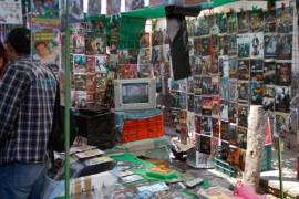 FGR dejó de combatir la piratería en México, advierten