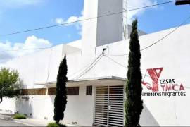 Más de 30 menores de entre 6 y 12 años participan cada mes en las actividades organizadas por la Casa YMCA, donde reciben reforzamiento educativo y formación en habilidades para la vida.