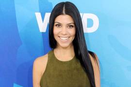 Kourtney Kardashian se muestra al desnudo