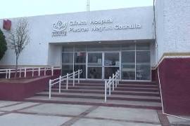 El adulto mayor fallecido había sido trasladado por sus familiares al ISSSTE tras desplomarse afuera de su domicilio, en Piedras Negras, Coahuila.