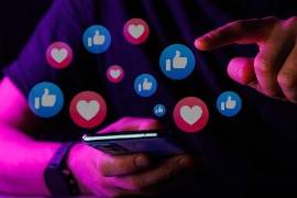 Señalan que la exposición a estándares corporales irreales, contenido sesgado o dietas extremas distorsiona la autoestima y hábitos saludables.