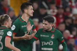 César Montes volvió a aparecer en el área y marcó con el Lokomotiv de Moscú, confirmando su gran momento en Rusia rumbo al Mundial 2026.