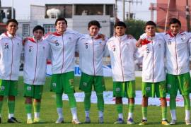 Julio Rodríguez, jugador de Halcones de Saltillo, ingresó en el segundo tiempo ante un combinado de la Liga Premier FMF.