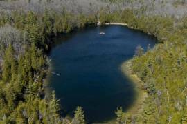 Los expertos encontraron en un lago de Canadá las pruebas concretas de que la actividad humana se ha convertido en la actualidad en la influencia dominante en el clima y el medio ambiente del mundo