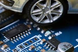 Fue hoy que se dio a conocer que los paros técnicos a los que fueron sometidas algunas fábricas automotrices por falta de semiconductores redujeron la producción de autos ligeros en México en 3.7% durante octubre. FOTO: