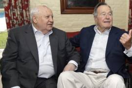 Gorbachov y Bush buscan evitar una nueva Guerra Fría