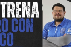 La atleta denunció en redes sociales presuntos mensajes románticos y conductas inapropiadas por parte de su entrenador de tiro con arco.