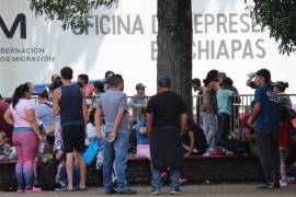 Acusó que la corrupción que prevalece al interior de la COMAR y el INM por la presunta venta de citas para firmas, constancia, CURP, entrevista grabada y la aprobación final del trámite para otorgar el estatus migratorio de refugiado tiene varado a unos 40 mil extranjeros.