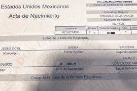 Tras una larga espera de 11 meses, Baena logró, después de un amparo, que se le diera un acta de nacimiento que corresponde a su identidad de género.