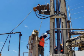 La operación de los equipos de bombeo se ha visto afectada por interrupciones en el suministro eléctrico, según informó el alcalde Tomás Gutiérrez.