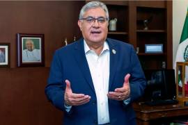 Fue en una escuela primaria del municipio de General Cepeda, donde Alfonso Cepeda Salas inició su carrera en el magisterio; ahora también es un millonario empresario.