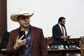 El Tribunal Electoral del Poder Judicial de la Federación (TEPJF) resolvió a favor del legislador petista Antonio Flores Guerra para retomar su curul en el Congreso de Coahuila.