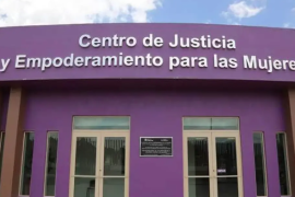 La Secretaría de las Mujeres aseguró que en Coahuila la violencia vicaria siempre se ha aplicado exclusivamente para proteger a mujeres.