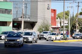 Las vueltas a la izquierda en el cruce del bulevar Venustiano Carranza y Periférico LEA, ser harán de manera simultánea.