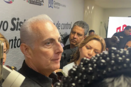 El alcalde Román Alberto Cepeda adelantó que se presentarán avances en rutas gratuitas y nuevas unidades para Torreón.