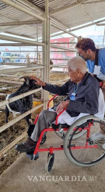‘Gozamos como chiquillos’; adultos mayores de asilo visitaron la Feria Saltillo (video)