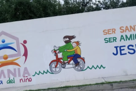 Centros OMNIA brindan apoyo psicológico, educativo y acompañamiento familiar a menores en situación vulnerable.