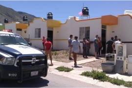 Burla mujer a vecinos y policía en colonia de Saltillo, la acusan de robo