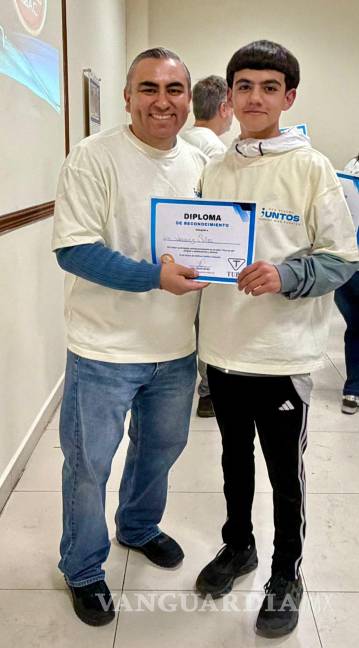 $!Especialistas de “Construyendo Vidas A.C.” guiaron la jornada bajo el modelo “Vive en 4D”, enfocado en responsabilidad, resiliencia y hábitos saludables. FOTO: CORTESÍA