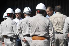 Trabajadores de Pemex lograron, además de un aumento del 4% en su salario, mayores prestaciones para becas estudiantiles, servicio dental, entre otros