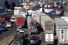 Los transportistas exigen a las autoridades más seguridad en las autopistas, así como eliminar el trámite de la carta porte para trasladar mercancías en el país