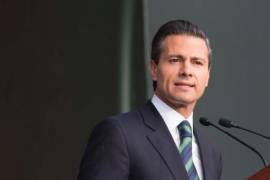 Peña entrega ascensos a 80 elementos de Estado Mayor Presidencial