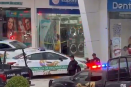 El pasado 1 de diciembre se registró una balacera en la Plaza Arkana, ubicada en Cuautitlán Izcalli, Estado de México, que dejó como resultado dos hombres sin vida y un hombre lesionado.