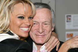 Pamela Anderson se despide de Hugh Hefner en emotivo mensaje