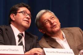 Afirmó que tiene razón el presidente López Obrador en que hay que dejar a un lado la politiquería: “Yo no me voy a mezclar a la politiquería, soy un político serio”, dijo.