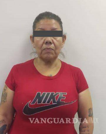 Agentes catean dos viviendas en Monterrey por narcomenudeo