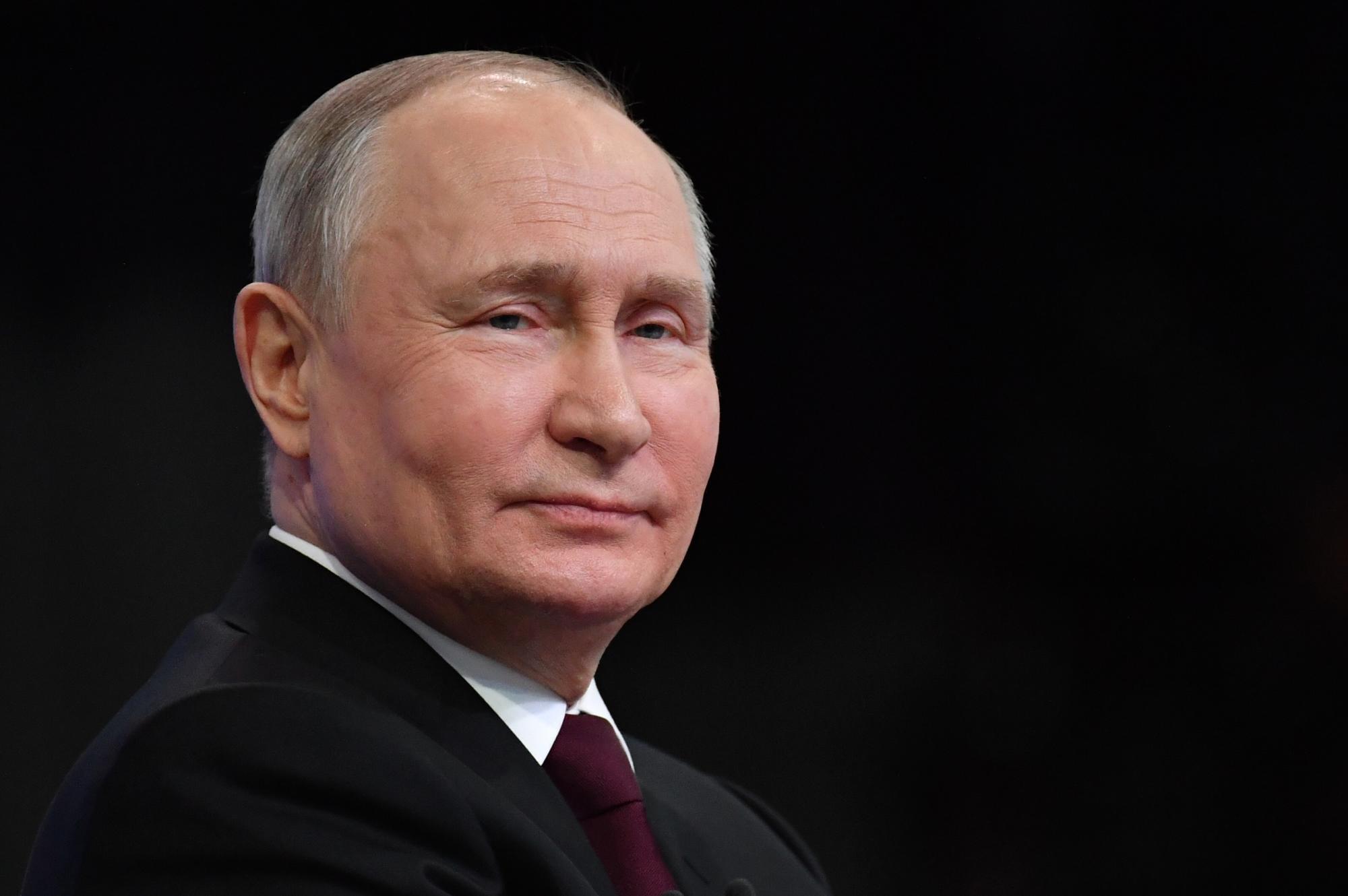 Ucrania debe aceptar la paz en los términos de Rusia o será derrotada: Putin . Noticias en tiempo real