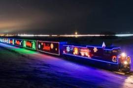 El Tren Navideño de CPKC, famoso por su espectáculo de luces y música, mantendrá su recorrido únicamente en Canadá y Estados Unidos, descartando su llegada a territorio mexicano en 2025.