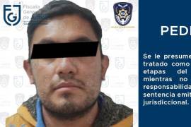 Pedro “N”, presunto conductor implicado en el feminicidio de Lidia Gabriela, tras arrojarse de un taxi en la alcaldía Iztapalapa.