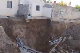Vecinos del ejido Zaragoza reportaron la formación de un socavón que ocasionó grietas en viviendas y solicitaron la intervención urgente de Protección Civil y Obras Públicas.