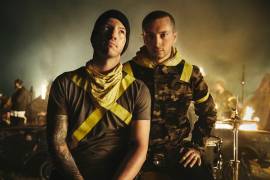 Suicidios y el precio de la fama, así es el nuevo álbum de Twenty One Pilots