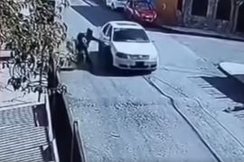 El vehículo Jetta blanco implicado en el atropellamiento de un menor en la colonia La Madrid fue localizado y asegurado por autoridades municipales.