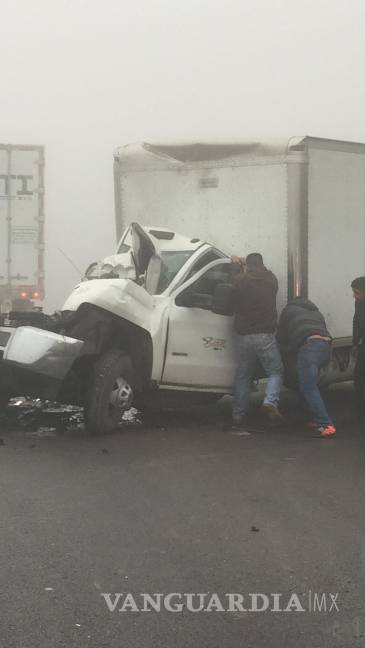 $!Accidentes paralizan la autopista Monterrey-Saltillo