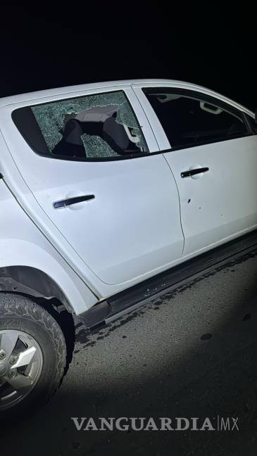 $!Una camioneta fue incautada tras el enfrentamiento entre hombres armados y policías.