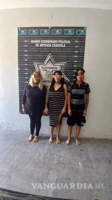 Jóvenes y adultos son asegurados por amenazas y daños en carretera de Arteaga