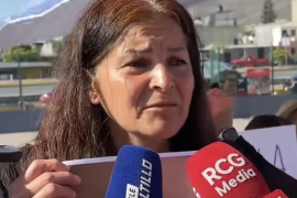 Sandra, madre de Luisa, acudió a la audiencia de vinculación y reiteró su exigencia para que la muerte de su hija sea investigada bajo el protocolo de feminicidio.