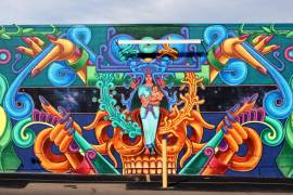 El mural Huitzilopochtli pintado en el 2008 por David Ocelotl García en la pared de un edificio en Denver, Colorado.