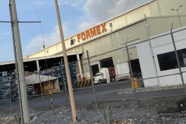 Ramos Arizpe: localizan sin vida a trabajador junto a su montacargas en Magna Formex; se presume infarto