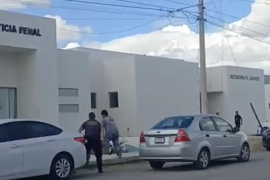 Adrián “N” fue detenido afuera del Centro de Justicia Penal de la Región Carbonífera.